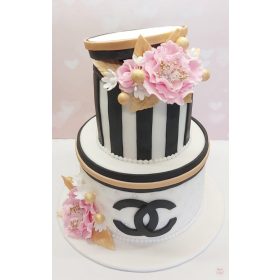"Kalapdoboz" Emeletes torta