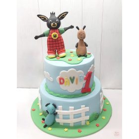 "Piros Nyuszi" Emeletes torta