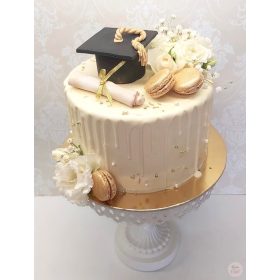 "Csurgatott Ballagási" torta