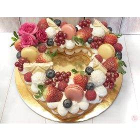 Szív formájú fehér csokoládés  Linzer torta